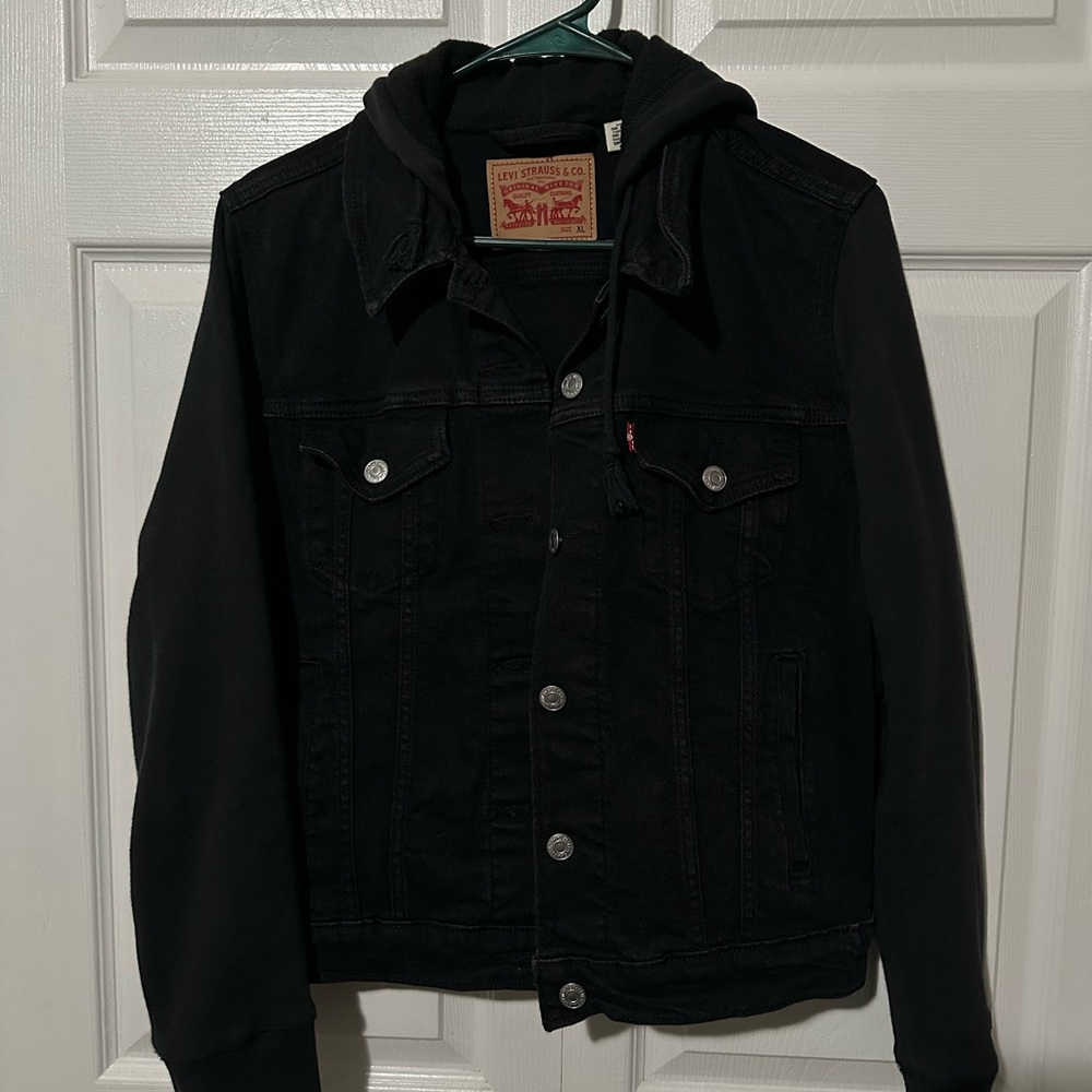 Levi's Women’s Black Hooded Denim Jacket